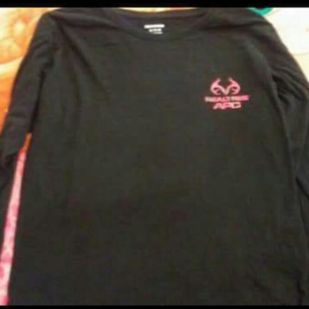 Realtree long sleeve shirt